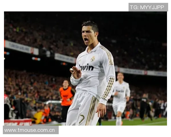 足球明星伤感瞬间集锦展现他们背后的故事与情感