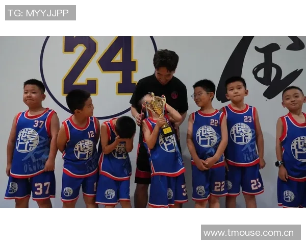 北京篮球队的成长之路：挑战赛中的拼搏与蜕变故事